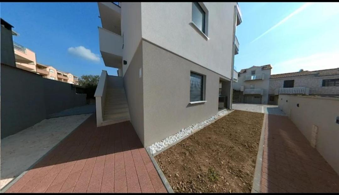 Apartamento New Apartman P & B Trogir Exterior foto
